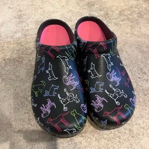 Dansko shoes size 37